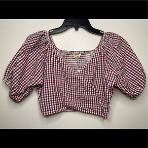NWT Sim & Sam Puff  Sleeve Crop Tops